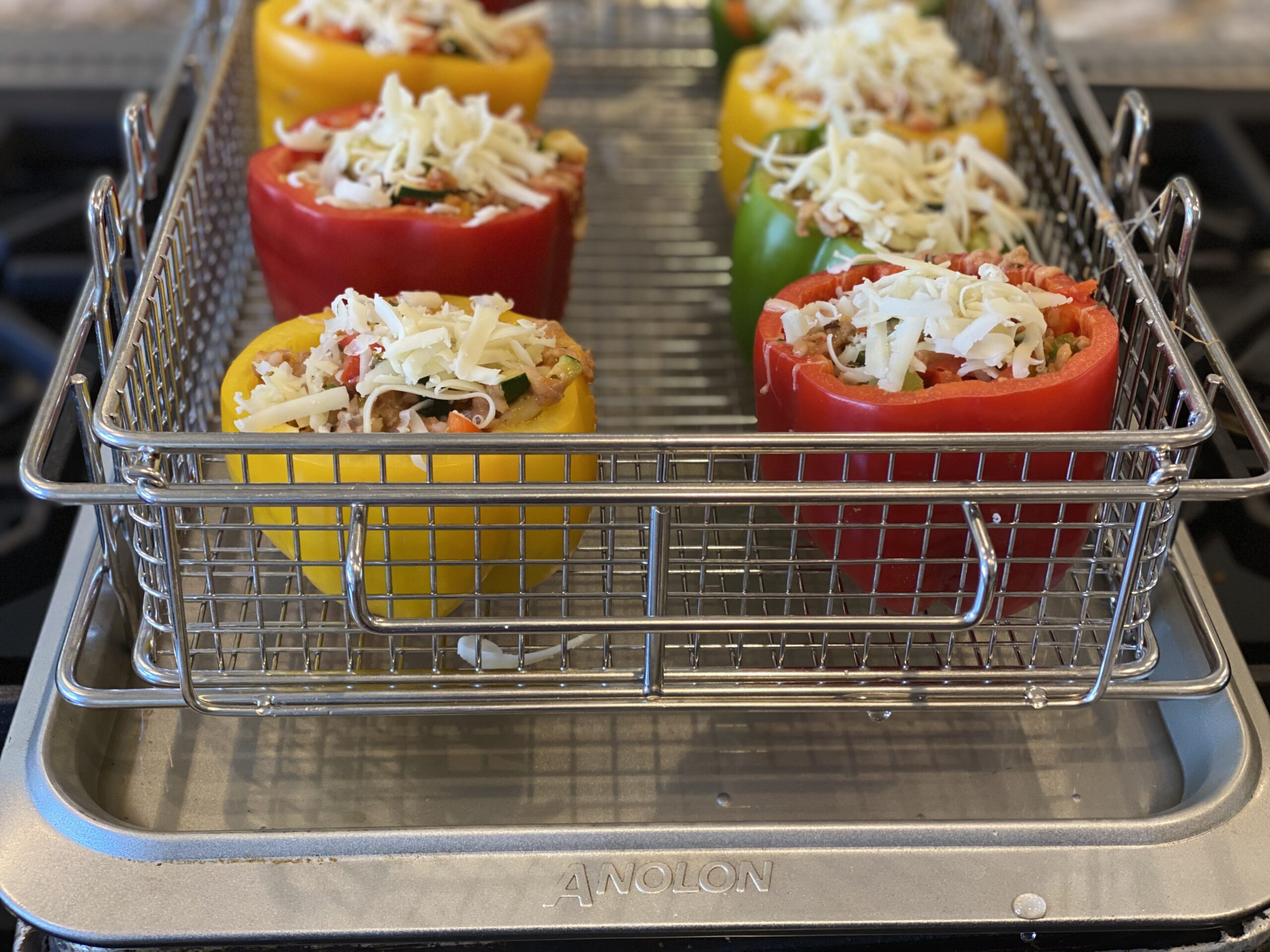 Stuffed peppers in Basquettes